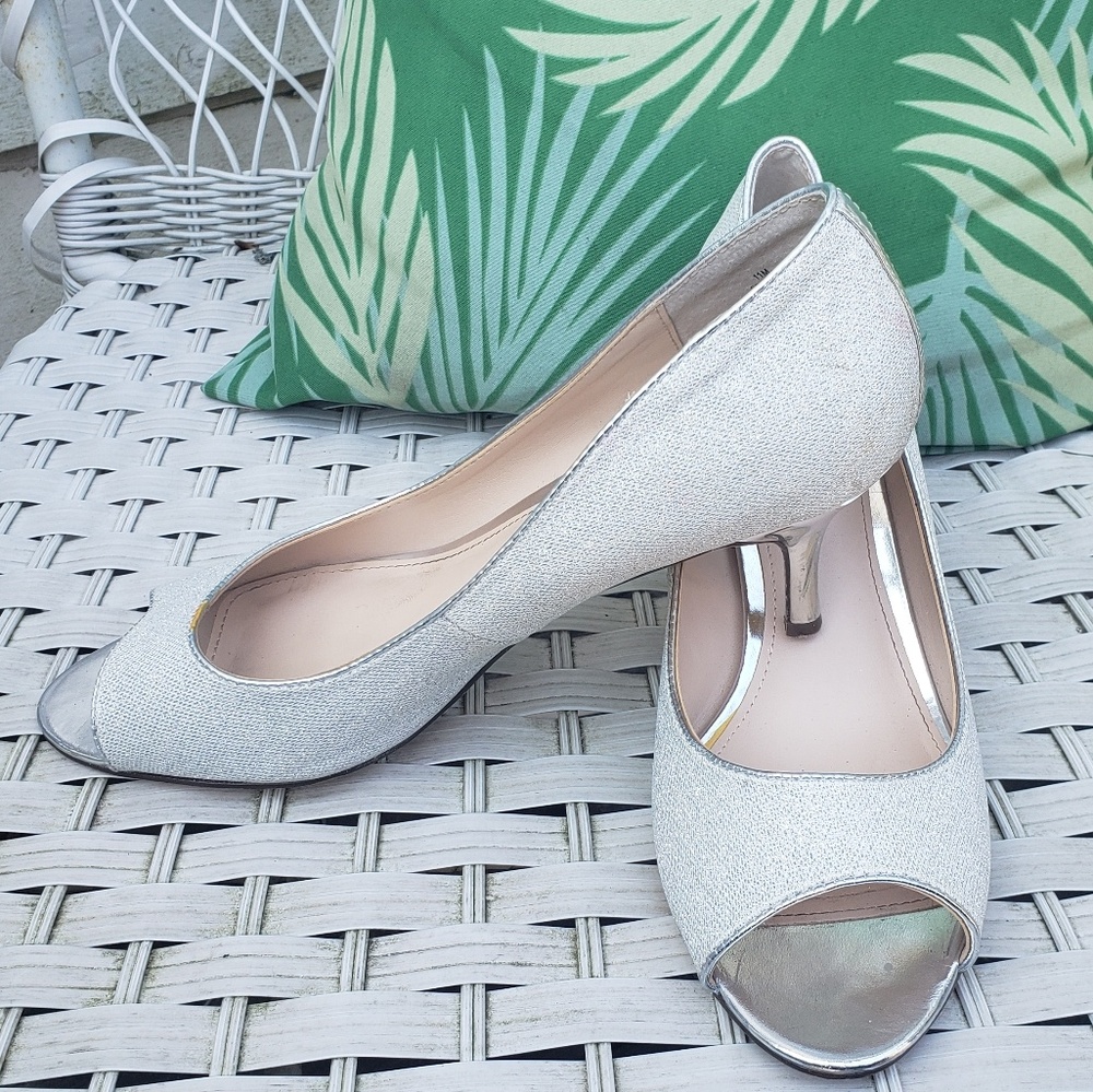 I.Miller Vintage silver sparkle open toe pumps size 11